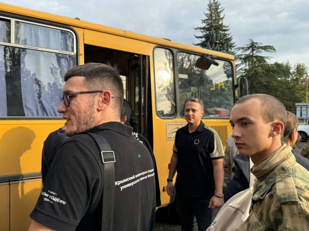 Алексей Зинченко: Наша крымская молодежь – это те, кому не все равно! Алексей Зинченко: Наша крымская молодежь – это те, кому не все равно!