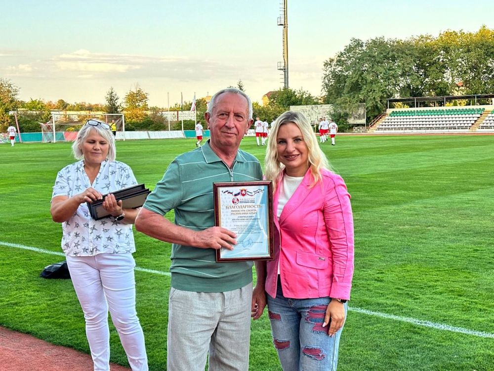 Ольга Торубарова: С ДНЁМ РОЖДЕНИЯ!!!. ФК «Крымтеплица» отметил своё 25-летие! С точки зрения возраста человека, 25 лет -... Ольга Торубарова: С ДНЁМ РОЖДЕНИЯ!!!. ФК «Крымтеплица» отметил своё 25-летие! С точки зрения возраста человека, 25 лет -...