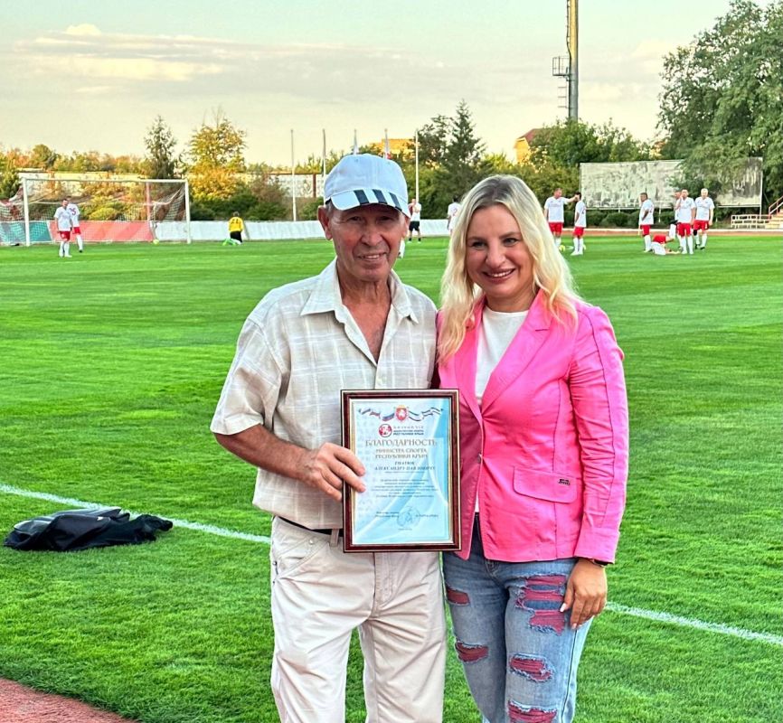 Ольга Торубарова: С ДНЁМ РОЖДЕНИЯ!!!. ФК «Крымтеплица» отметил своё 25-летие! С точки зрения возраста человека, 25 лет -... Ольга Торубарова: С ДНЁМ РОЖДЕНИЯ!!!. ФК «Крымтеплица» отметил своё 25-летие! С точки зрения возраста человека, 25 лет -...