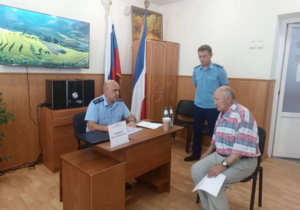 Сегодня, 17 сентября 2024 года, прокурор Крыма Олег Камшилов осуществил выезд в Государственное бюджетное учреждение Республики Крым «Октябрьский пансионат для престарелых и инвалидов» Сегодня, 17 сентября 2024 года, прокурор Крыма Олег Камшилов осуществил выезд в Государственное бюджетное учреждение Республики Крым «Октябрьский пансионат для престарелых и инвалидов»