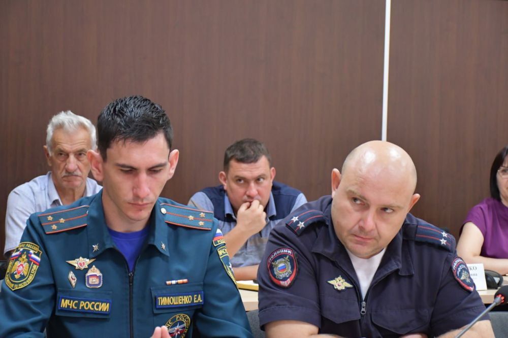 Василий Грабован: Провёл расширенное аппаратное совещание Василий Грабован: Провёл расширенное аппаратное совещание