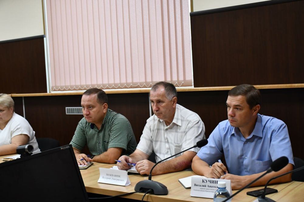 Василий Грабован: Провёл расширенное аппаратное совещание Василий Грабован: Провёл расширенное аппаратное совещание