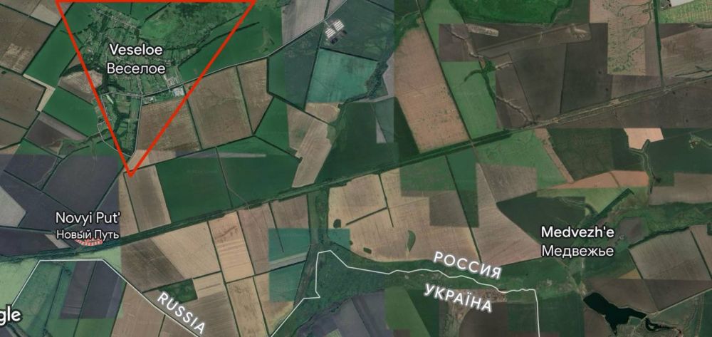 Враг снова бросает в бой бронетехнику, штурмуя Весёлого и пытаясь обойти зайти в тыл нашим войскам в Курской области Враг снова бросает в бой бронетехнику, штурмуя Весёлого и пытаясь обойти зайти в тыл нашим войскам в Курской области