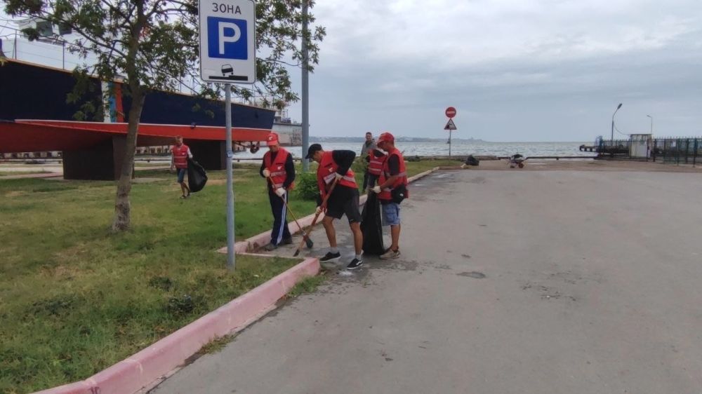 #уборка_городских_территорий #уборка_городских_территорий