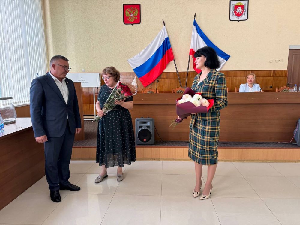 В сельских поселениях Черноморского района проходят первые заседания депутатов сельских советов третьего созыва В сельских поселениях Черноморского района проходят первые заседания депутатов сельских советов третьего созыва