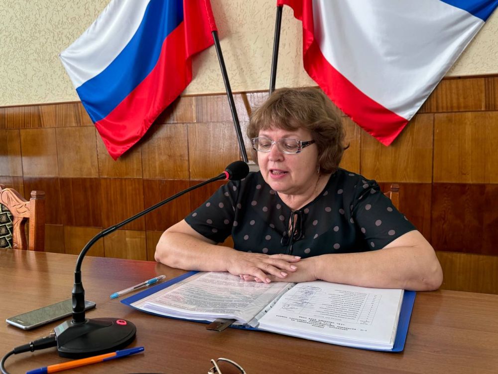 В сельских поселениях Черноморского района проходят первые заседания депутатов сельских советов третьего созыва В сельских поселениях Черноморского района проходят первые заседания депутатов сельских советов третьего созыва
