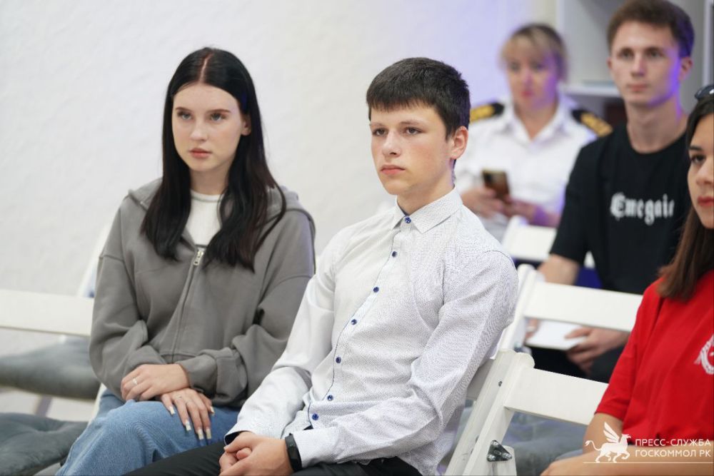 ВСЁ ДЛЯ СТУДЕНЧЕСТВА. В Ресурсном центре поддержки добровольчества стартовало всекрымское совещание для представителей среднего профессионального образования. На протяжении двух дней будем обсуждать реализацию молодежной политики в учреждениях СПО ВСЁ ДЛЯ СТУДЕНЧЕСТВА. В Ресурсном центре поддержки добровольчества стартовало всекрымское совещание для представителей среднего профессионального образования. На протяжении двух дней будем обсуждать реализацию молодежной политики в учреждениях СПО