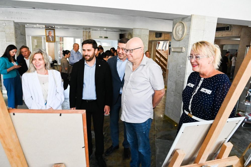 В Симферополе прошли праздничные мероприятия к 60-летию Российского общества дружбы с Кубой В Симферополе прошли праздничные мероприятия к 60-летию Российского общества дружбы с Кубой