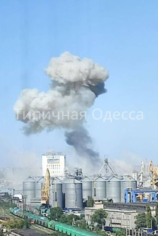 Борис Рожин: Анализ удара по Одесскому морскому торговому порту Борис Рожин: Анализ удара по Одесскому морскому торговому порту