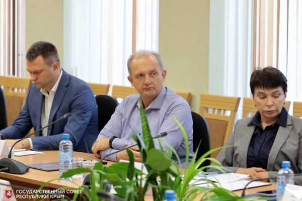 Бюджетный комитет предлагает ввести штрафы для иностранных компаний, отказавшихся от гарантийных обязательств и технического обслуживания, в размере 5% оборота 2021 года Бюджетный комитет предлагает ввести штрафы для иностранных компаний, отказавшихся от гарантийных обязательств и технического обслуживания, в размере 5% оборота 2021 года