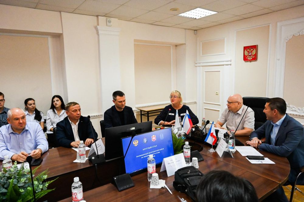 В Симферополе прошли праздничные мероприятия к 60-летию Российского общества дружбы с Кубой В Симферополе прошли праздничные мероприятия к 60-летию Российского общества дружбы с Кубой