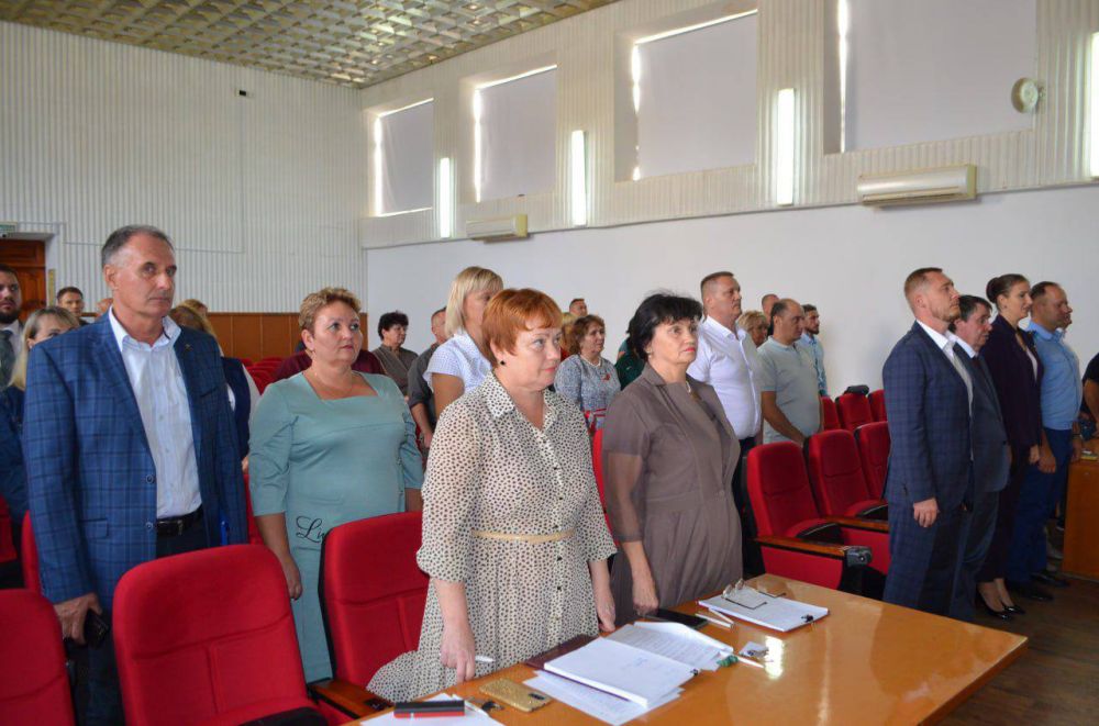 Решением 1-й сессии Белогорского районного совета 3-го созыва председателем Белогорского районного совета избран Бугай Анатолий Анатольевич Решением 1-й сессии Белогорского районного совета 3-го созыва председателем Белогорского районного совета избран Бугай Анатолий Анатольевич
