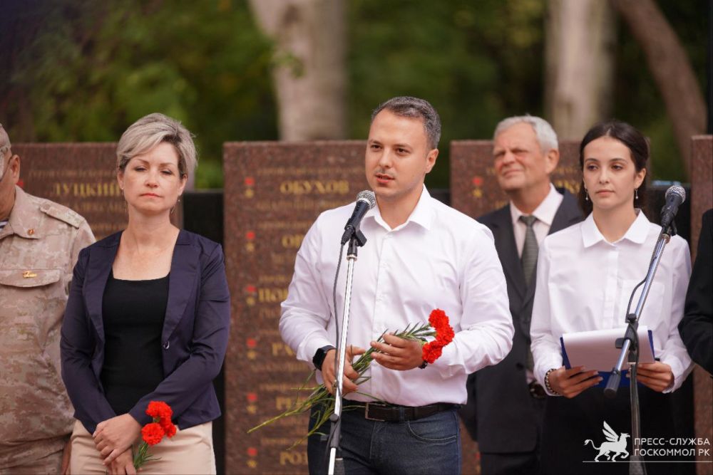 Алексей Зинченко: Наш долг – быть верными Отечеству! Алексей Зинченко: Наш долг – быть верными Отечеству!