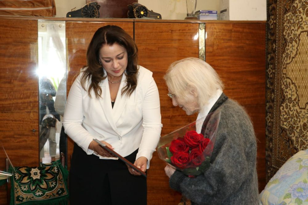 Вере Николаевне Арзамасцевой 101 год! Вере Николаевне Арзамасцевой 101 год!