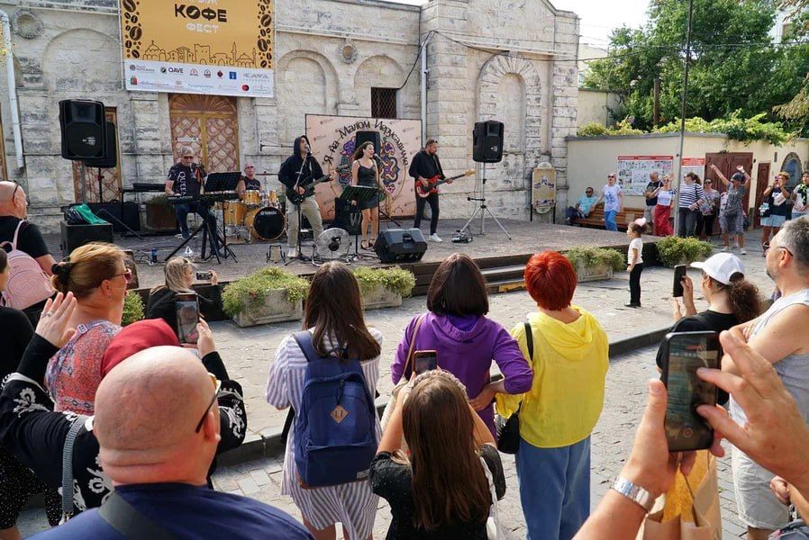 В Евпатории прошел «Крым КОФЕ фест» В Евпатории прошел «Крым КОФЕ фест»