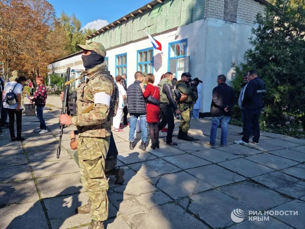 Ровно два года назад жители ЛДНР и освобожденных территорий голосовали за воссоединение с Россией Ровно два года назад жители ЛДНР и освобожденных территорий голосовали за воссоединение с Россией