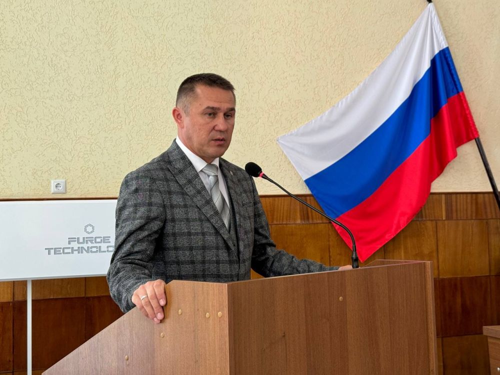 Алексей Шипицын избран на должность главы муниципального образования Черноморский район - председателя Черноморского районного совета Алексей Шипицын избран на должность главы муниципального образования Черноморский район - председателя Черноморского районного совета