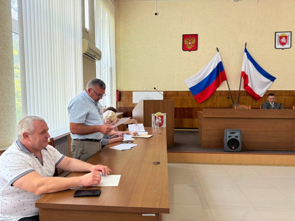 Алексей Шипицын избран на должность главы муниципального образования Черноморский район - председателя Черноморского районного совета Алексей Шипицын избран на должность главы муниципального образования Черноморский район - председателя Черноморского районного совета