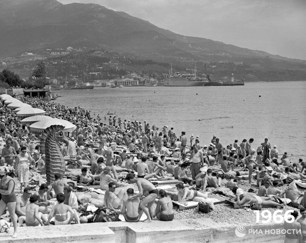 Крымчане, узнаете город на фотографиях? Крымчане, узнаете город на фотографиях?