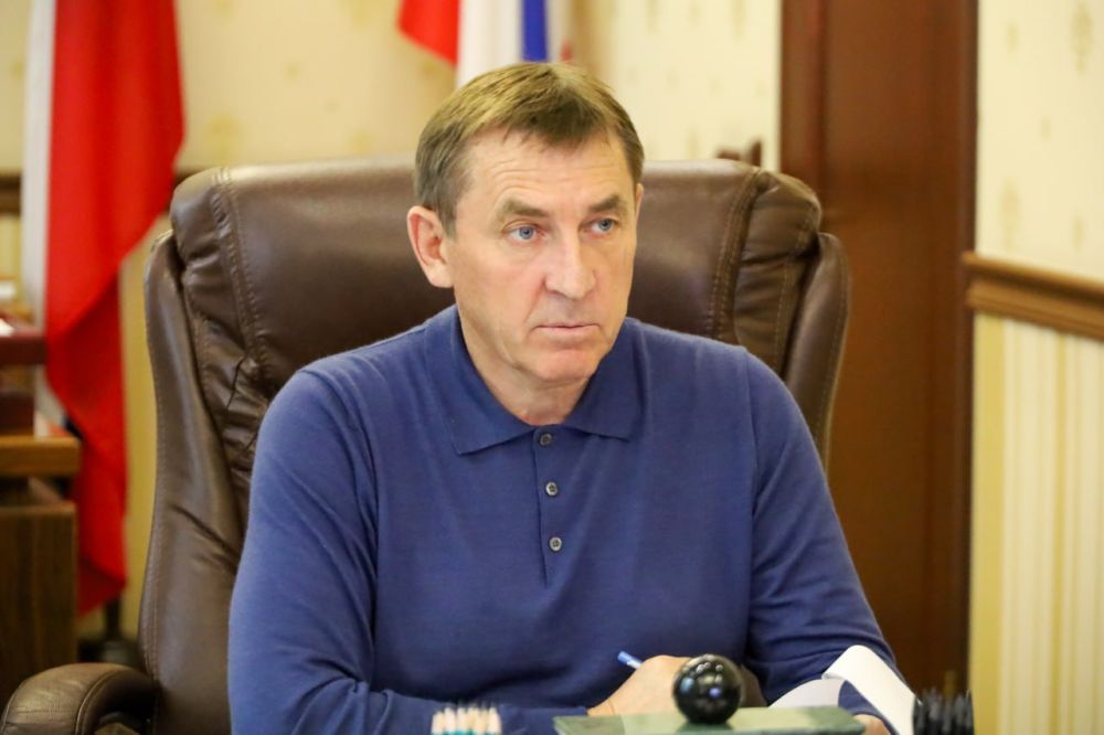 Юрий Гоцанюк: Состоялось совещание, посвященное методике улучшения качества среды для жизни в опорных населённых пунктах, расположенных вне границ городских агломераций, на базе которых осуществляется ускоренное развитие социальной инфраструктуры Юрий Гоцанюк: Состоялось совещание, посвященное методике улучшения качества среды для жизни в опорных населённых пунктах, расположенных вне границ городских агломераций, на базе которых осуществляется ускоренное развитие социальной инфраструктуры
