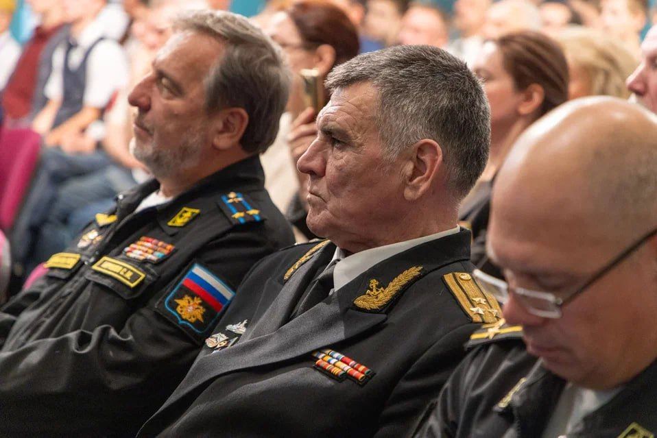В Музее Победы открылась выставка Школьного Музея Победы «Часовые Родины» В Музее Победы открылась выставка Школьного Музея Победы «Часовые Родины»