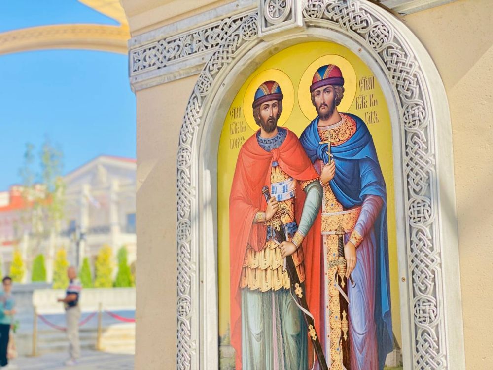 Иван Мезюхо: Настроение хвалить Господа! Комплекс «Новый Херсонес», до которого мы наконец-то добрались – это архитектурный символ нашей веры и явственное прославление Создателя и Творца миров Иван Мезюхо: Настроение хвалить Господа! Комплекс «Новый Херсонес», до которого мы наконец-то добрались – это архитектурный символ нашей веры и явственное прославление Создателя и Творца миров