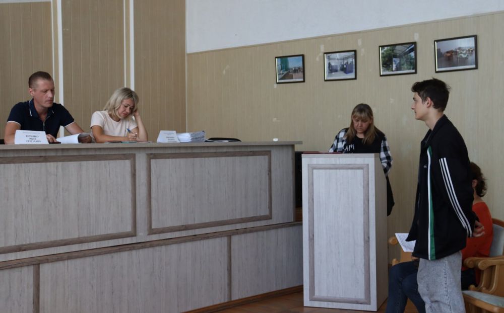 Под председательством заместителя главы администрации Юрченко И.С Под председательством заместителя главы администрации Юрченко И.С