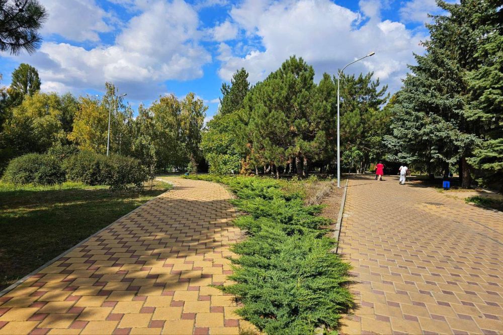 В Симферополе почти отремонтировали Республиканскую детскую клиническую больницу В Симферополе почти отремонтировали Республиканскую детскую клиническую больницу