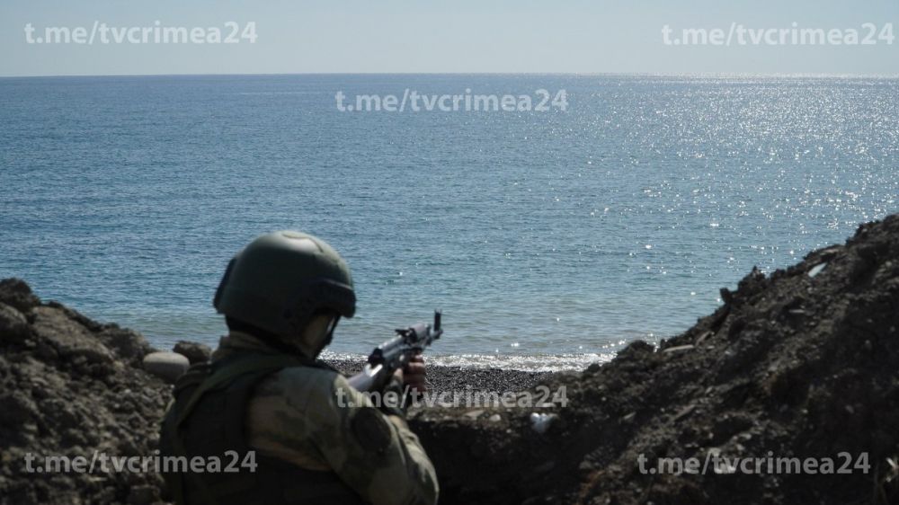 Бойцы «БАРСа» – это те самые ополченцы Крыма, вставшие на его защиту еще десять лет назад Бойцы «БАРСа» – это те самые ополченцы Крыма, вставшие на его защиту еще десять лет назад