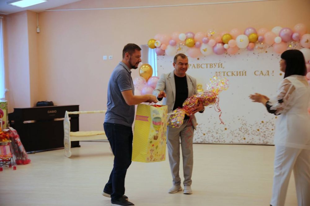 Дмитрий Скобликов: Принял участие в открытии нового детского сада «Алтын-бешик» (Золотая колыбель) в 6-ом микрорайоне Дмитрий Скобликов: Принял участие в открытии нового детского сада «Алтын-бешик» (Золотая колыбель) в 6-ом микрорайоне