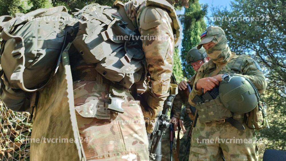 На ЮБК также проходят масштабные учения подразделений «Барс-Крым» На ЮБК также проходят масштабные учения подразделений «Барс-Крым»