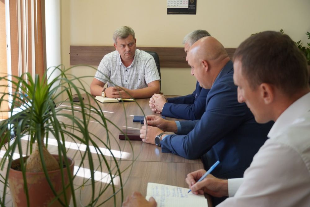 #городские_новости. В администрации обсудили взаимодействие с транспортной полицией #городские_новости. В администрации обсудили взаимодействие с транспортной полицией