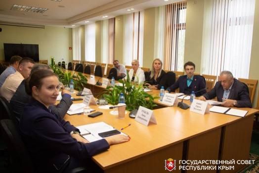 Комитет по законодательству рассмотрел ряд проектов нормативных правовых актов и утвердил план работы до конца 2024 года Комитет по законодательству рассмотрел ряд проектов нормативных правовых актов и утвердил план работы до конца 2024 года