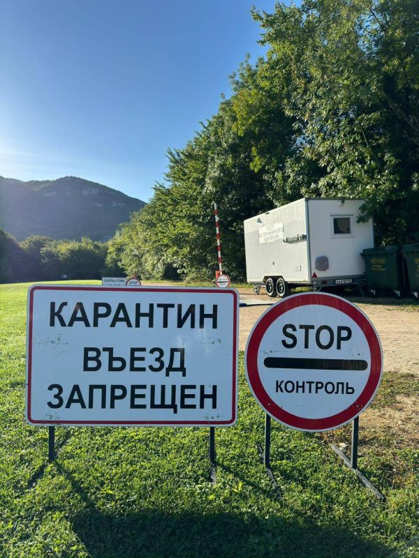 Михаил Развожаев: Если увидите скопление специализированных машин и запрещающие дорожные знаки на Тороповой даче — не переживайте: в Севастополе проходят межрегиональные учения по ликвидации условного очага гриппа птиц Михаил Развожаев: Если увидите скопление специализированных машин и запрещающие дорожные знаки на Тороповой даче — не переживайте: в Севастополе проходят межрегиональные учения по ликвидации условного очага гриппа птиц