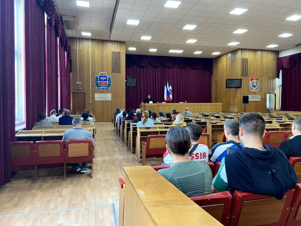 В администрации города Симферополя директор Центра «Предуниверсарий КФУ им. Вернадского» Всеволод Владимирович Тубальцев провел лекцию на тему «Специальная военнаяоперация: факты против домыслов. Почему специальная операция была неизбежна?» В администрации города Симферополя директор Центра «Предуниверсарий КФУ им. Вернадского» Всеволод Владимирович Тубальцев провел лекцию на тему «Специальная военнаяоперация: факты против домыслов. Почему специальная операция была неизбежна?»