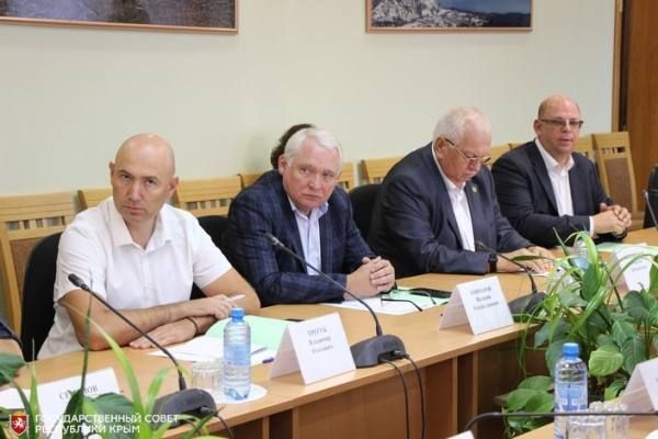 Комитет по социальной политике на первом заседании под председательством Жанны Хуторенко рассмотрел проект федерального закона об ожидаемом периоде выплаты накопительной пенсии на 2025 год Комитет по социальной политике на первом заседании под председательством Жанны Хуторенко рассмотрел проект федерального закона об ожидаемом периоде выплаты накопительной пенсии на 2025 год