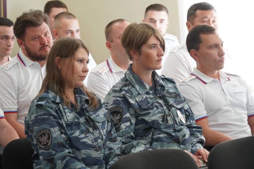 Олег Каторгин: #городские_новости. Совместно с главой муниципального образования Денисом КОЛЕСНИКОМ поблагодарили... Олег Каторгин: #городские_новости. Совместно с главой муниципального образования Денисом КОЛЕСНИКОМ поблагодарили...