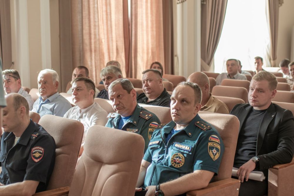 В Симферополе состоялось оперативно-хозяйственное совещание В Симферополе состоялось оперативно-хозяйственное совещание