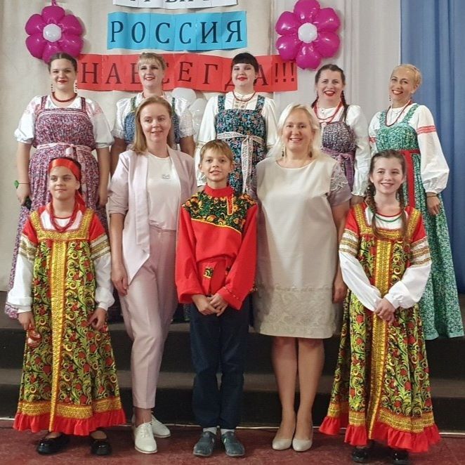 В Ялте отметили День воссоединения новых регионов с Россией В Ялте отметили День воссоединения новых регионов с Россией