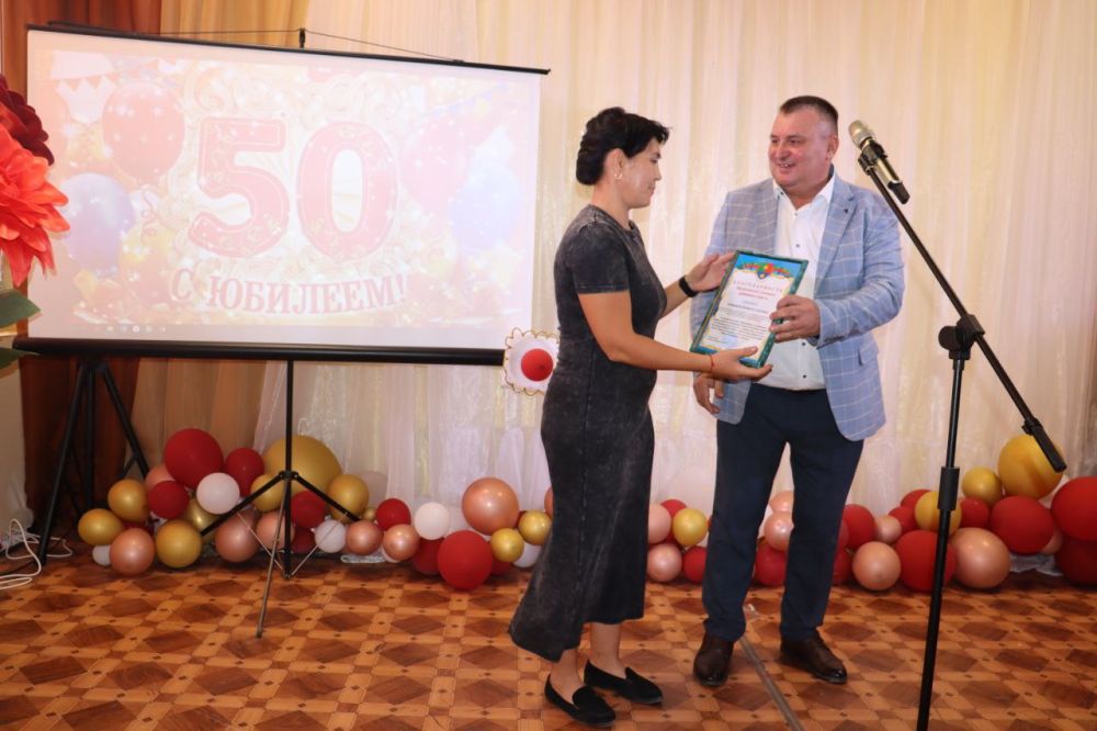 Владислав Хаджиев: Для школы 50- летний юбилей- только начало пути преобразований, начало её истории Владислав Хаджиев: Для школы 50- летний юбилей- только начало пути преобразований, начало её истории