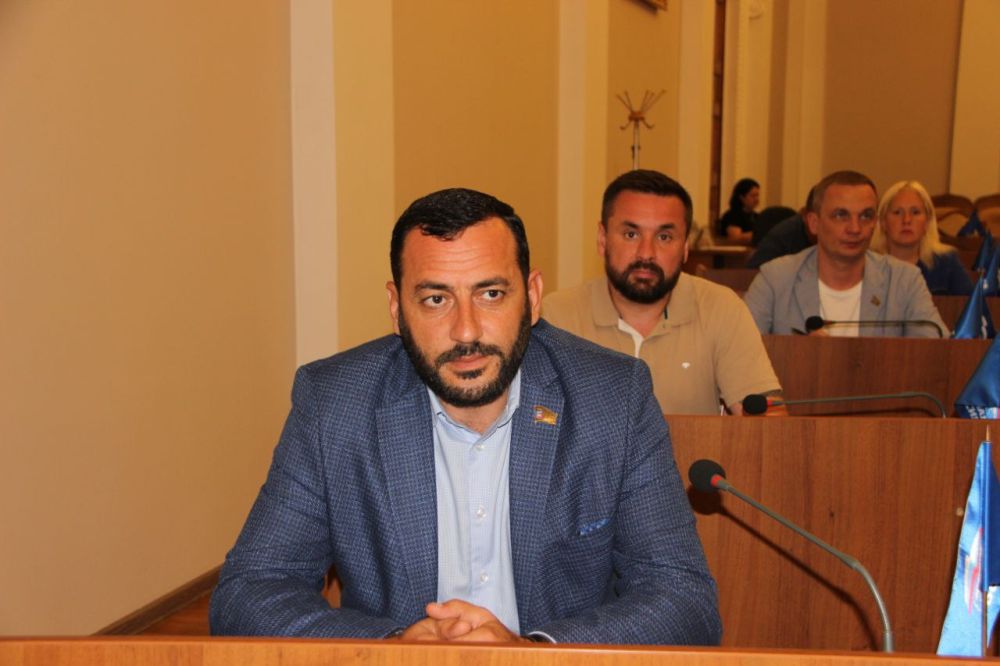 Константин Шимановский: На 2-й сессии Ялтинского городского совета объявлен конкурс на замещение должности главы администрации города, который состоится 25 октября в 10:00 в Малом зале Администрации Константин Шимановский: На 2-й сессии Ялтинского городского совета объявлен конкурс на замещение должности главы администрации города, который состоится 25 октября в 10:00 в Малом зале Администрации