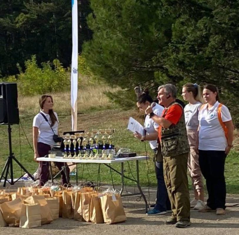 В заповеднике прошла эстафета для ялтинской молодежи В заповеднике прошла эстафета для ялтинской молодежи