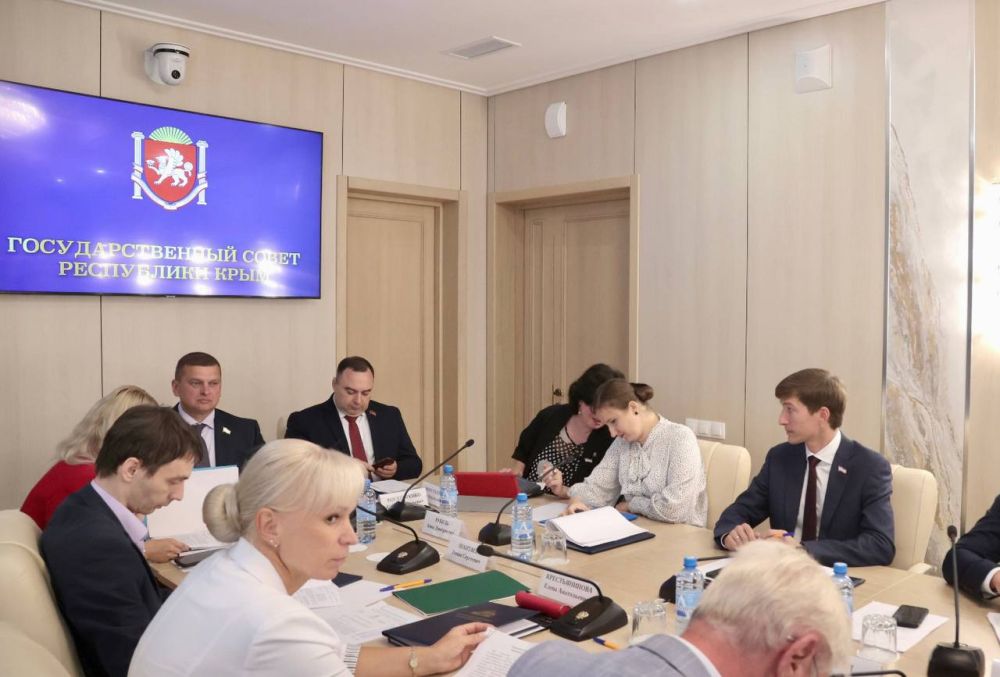 Иван Манучаров: Принял участие в первом заседании Президиума Государственного Совета Республики Крым в новой каденции Иван Манучаров: Принял участие в первом заседании Президиума Государственного Совета Республики Крым в новой каденции
