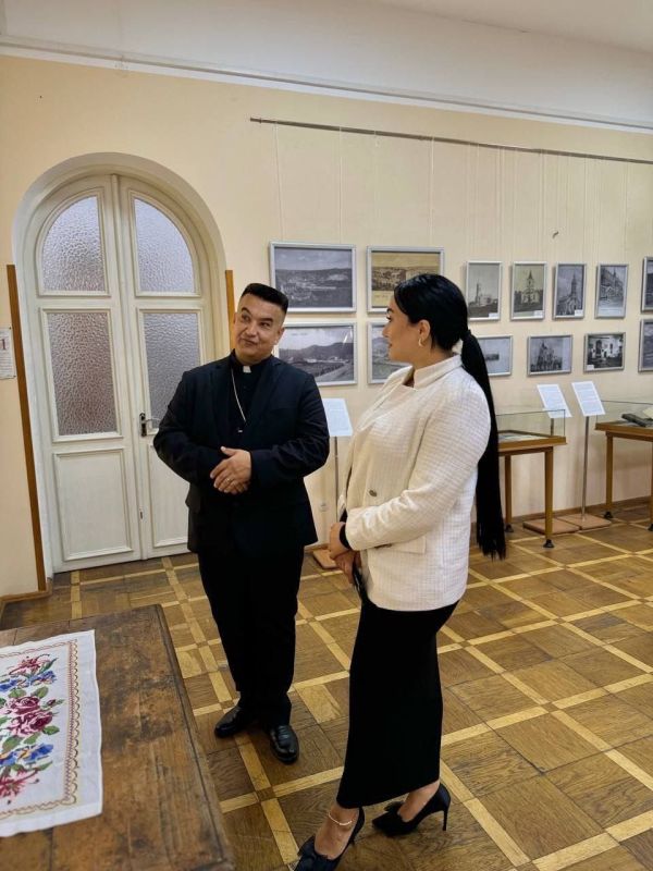В Симферополе состоялся «круглый стол», посвящённый 220-летию поселения немцев в Крыму В Симферополе состоялся «круглый стол», посвящённый 220-летию поселения немцев в Крыму