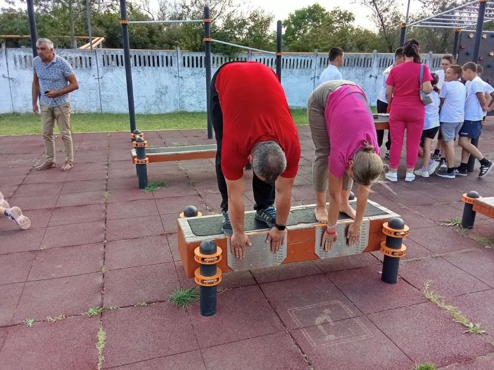 В Крыму соревновались спортивные семьи В Крыму соревновались спортивные семьи
