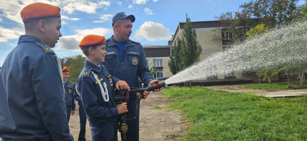 Единство. Обучение. Безопасность Единство. Обучение. Безопасность