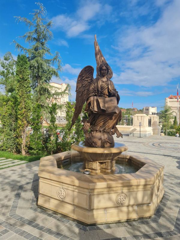 Доброе утро четверга, севастопольцы! Доброе утро четверга, севастопольцы!