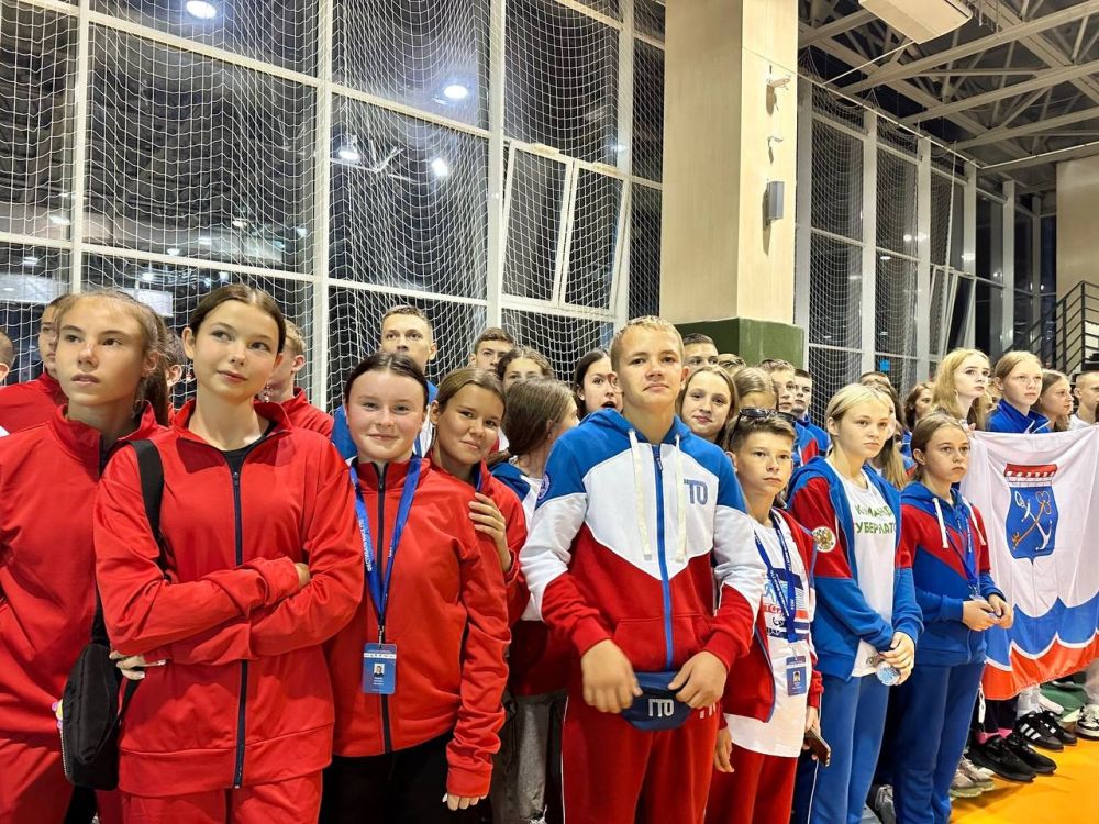Министр спорта Ольга Торубарова совместно с первым заместителем Сергеем Гниздыло, федеральным оператором ГТО Александром Карповым и и.о Министр спорта Ольга Торубарова совместно с первым заместителем Сергеем Гниздыло, федеральным оператором ГТО Александром Карповым и и.о