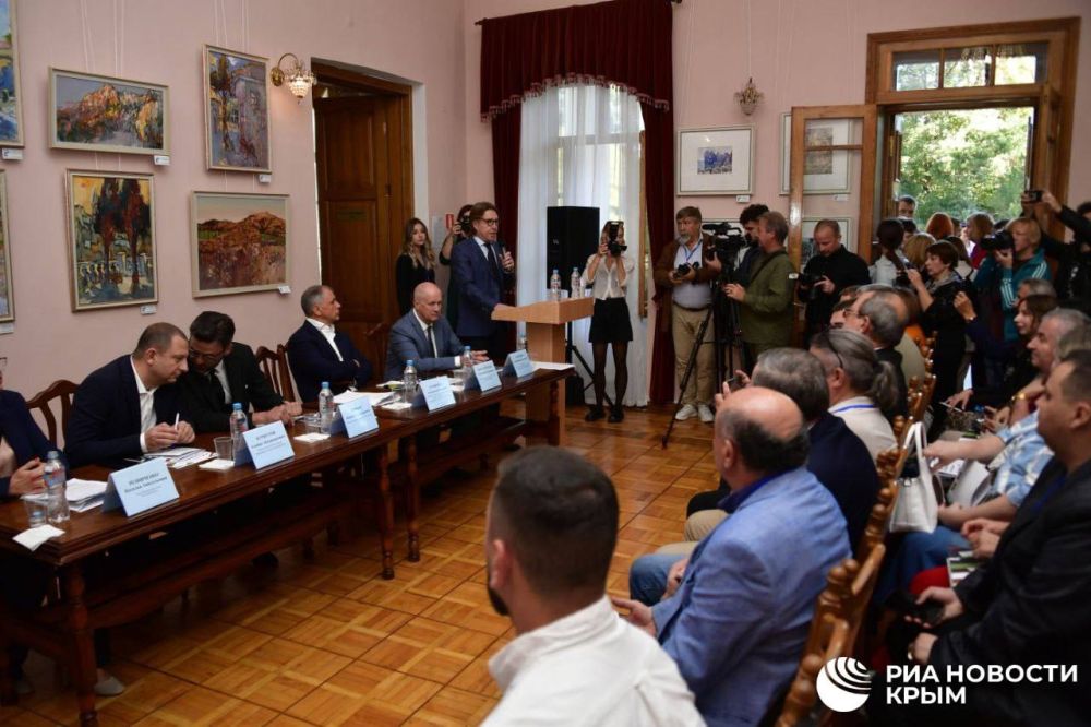 В Симферополе стартовал крымский медиафорум "Журналистика в период СВО" В Симферополе стартовал крымский медиафорум "Журналистика в период СВО"