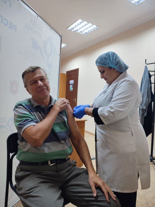 Вода Крыма: По всей стране продолжается активная кампания по вакцинации против гриппа Вода Крыма: По всей стране продолжается активная кампания по вакцинации против гриппа